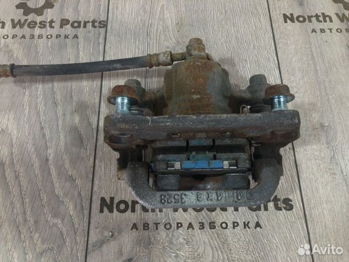 Суппорт задний правый Nissan Juke (Yf15)