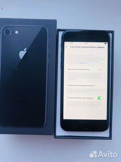 iPhone 8, 64 ГБ