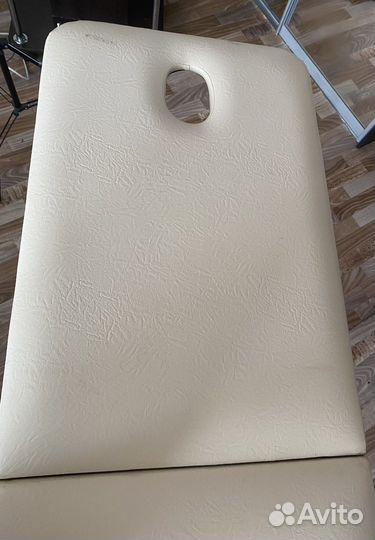 Кушетка-массажный стол