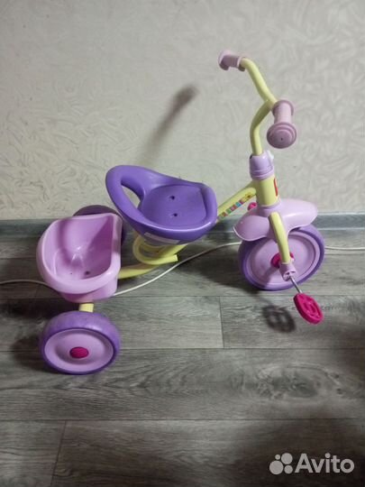 Детский трехколесный велосипед