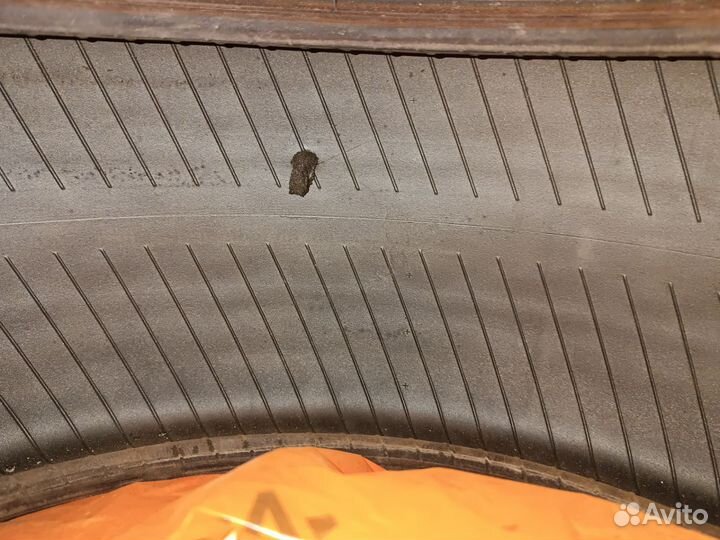 Nokian Tyres Hakkapeliitta 7 215/50 R17