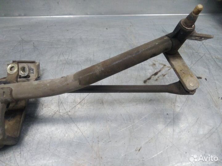 Трапеция стеклоочистителей Audi 80/90 B4