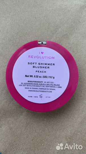 Румяна i love revolution