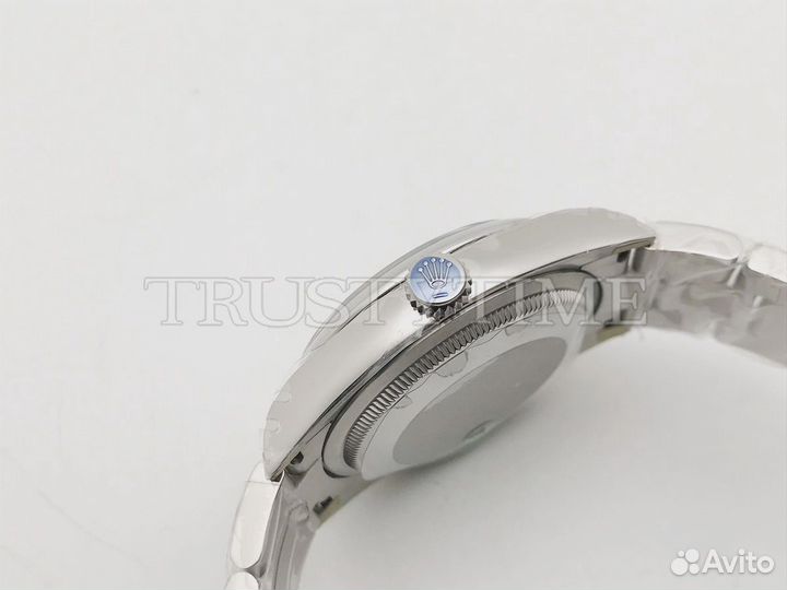 Часы Rolex Oyster Perpetual 36mm 126000-0002