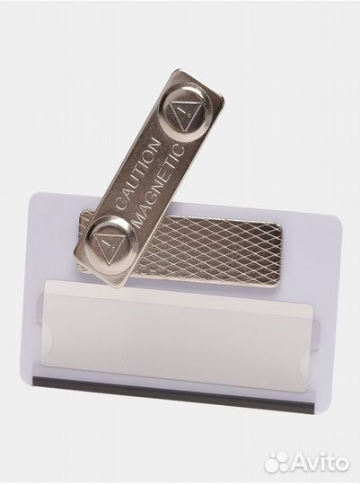 Бейдж с окном на магните