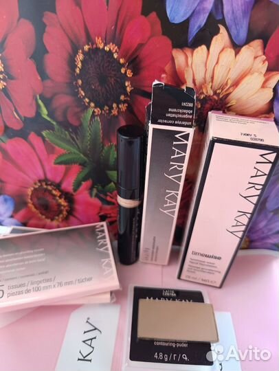 Румяна,тональная основа,корректор,салфеткиМери Кей