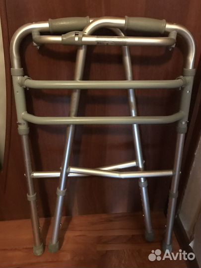 Ходунки для взрослых