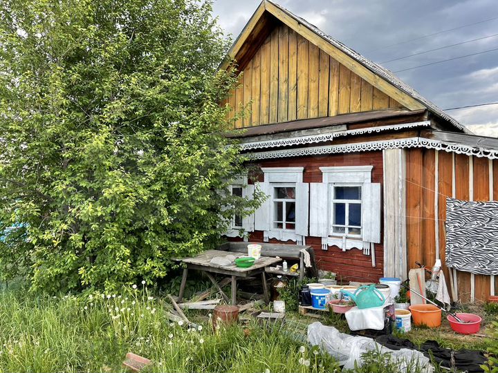 Дом 30 м² на участке 7 сот.