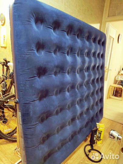 Матрас Bestway 200x180 надувной б/у