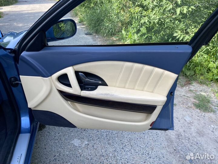 Дверные обшивки Maserati Quattroporte 5