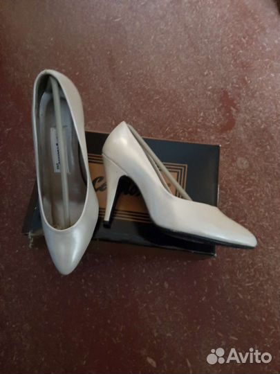 Туфли женские 35 размер