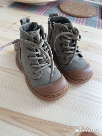 Новые детские ботинки zara 21