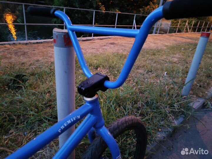 Трюковой велосипед bmx