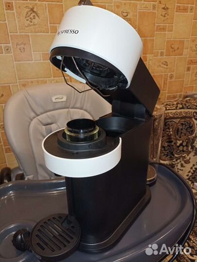 Кофемашина Nespresso vertuo next