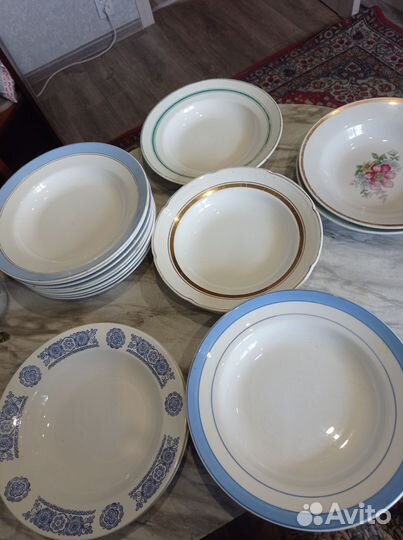 Глубокие суповые тарелки