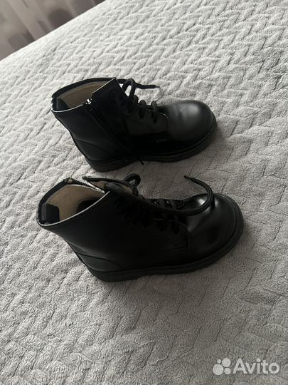 Итальянские кожаные ботинки для девочки 24