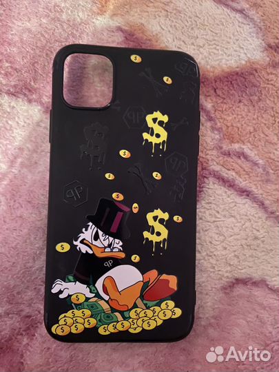 Чехол на iPhone 11