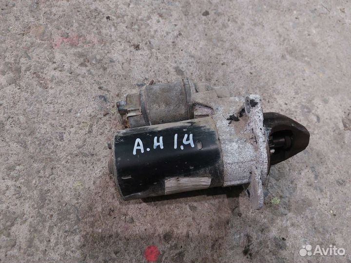 Стартер Opel Astra H 1.4