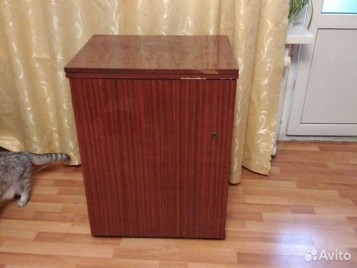 Швейная машина Подольск 142