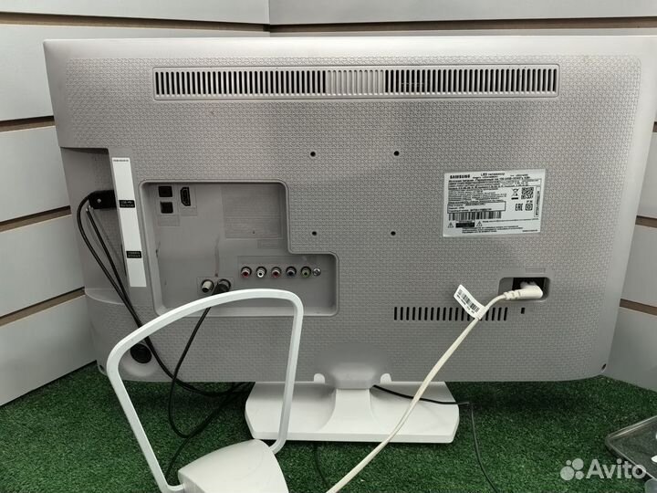 Телевизор Samsung 24