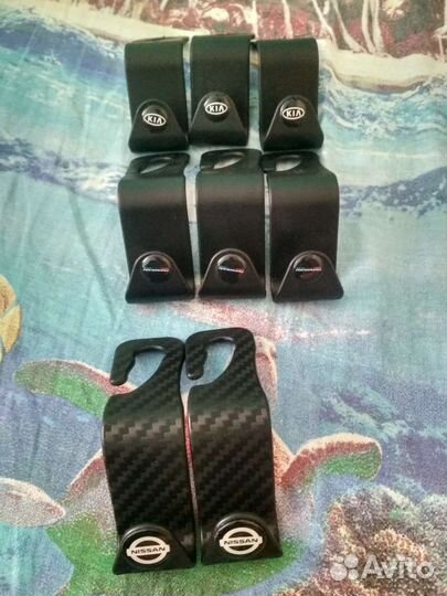 Крючки на заднее сиденье авто Kia