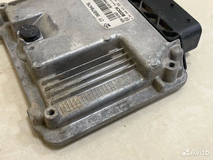 Блок управления двигателем Opel Antara C105 10hmch
