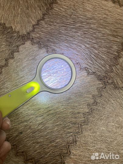 Увилечительное стекло с подсветкой