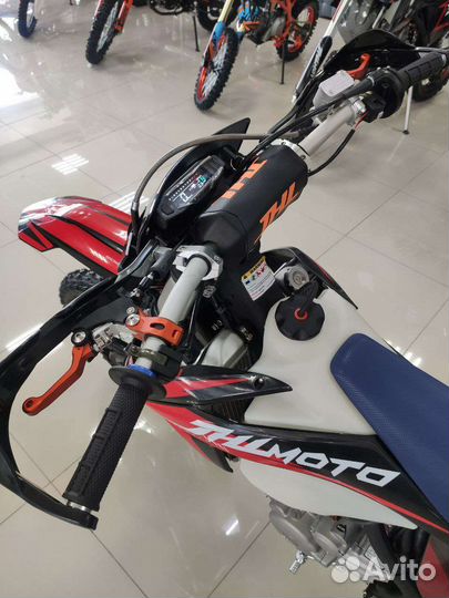 Мотоцикл JHL Z5V 300куб. кроссовый эндуро