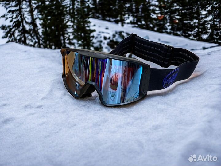Горнолыжные очки