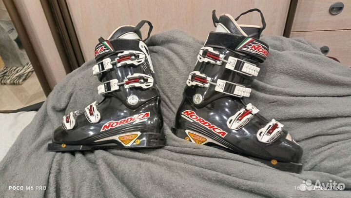 Горнолыжные ботинки женские 37 размер