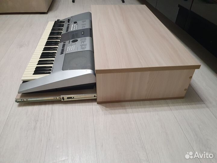 Стойка полка стол для синтезатора