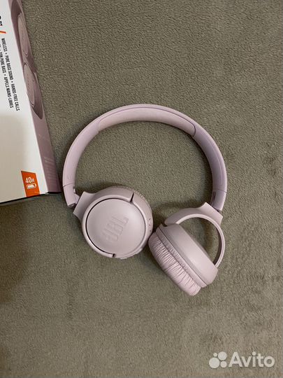 Беспроводные наушники JBL