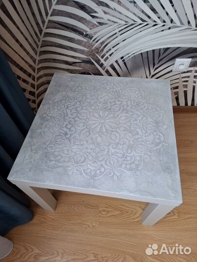 Журнальный столик IKEA