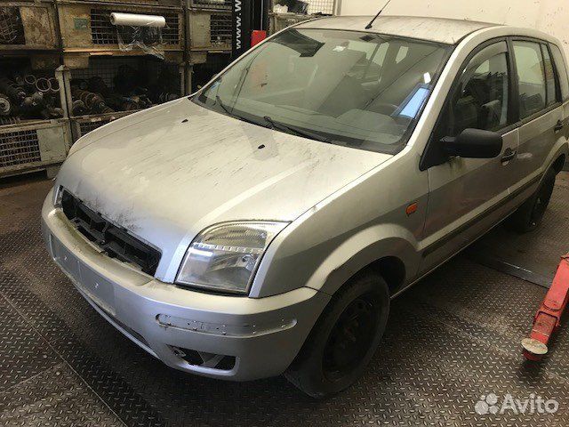 Разбор на запчасти Ford Fusion 2002-2012