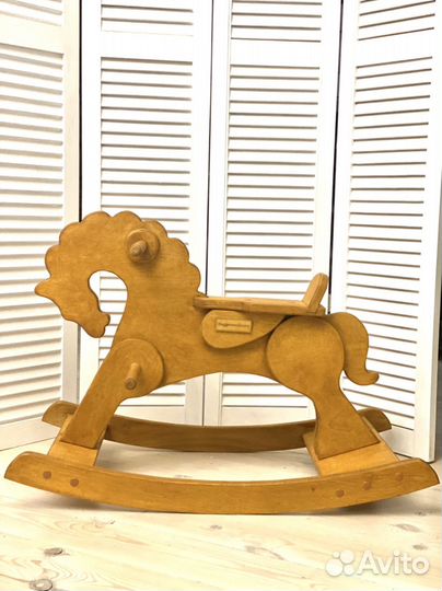 Детская качалка лошадка