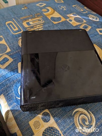 Xbox 360e Не прошитый