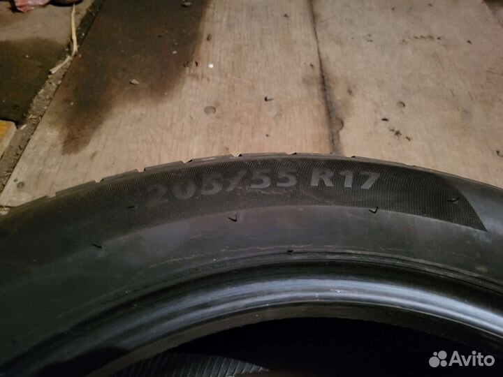 Bridgestone Playz PX-RV II 205/55 R17