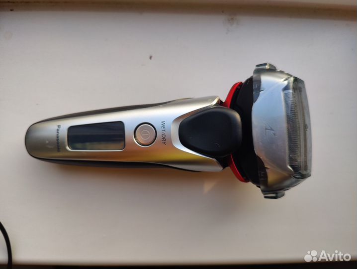 Электробритва Panasonic es lt2n s820