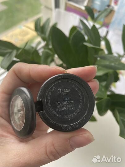 Тени для век mac