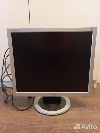 Монитор Samsung syncmaster 920n