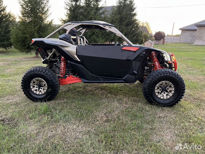 BRP Can-Am Maverick X3 XRC Turbo RR 2023 г