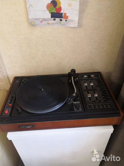 Проигрыватель винила арктур 004