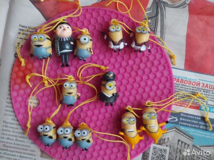 Миньоны Грювитация 2022 год. Киндер сюрприз