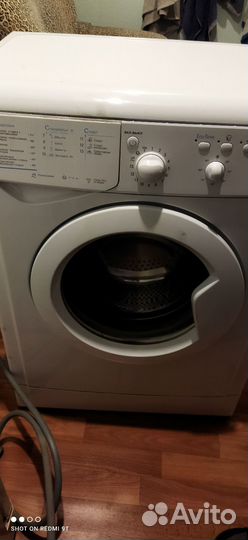 Стиральная машина бу indesit iwsb5085