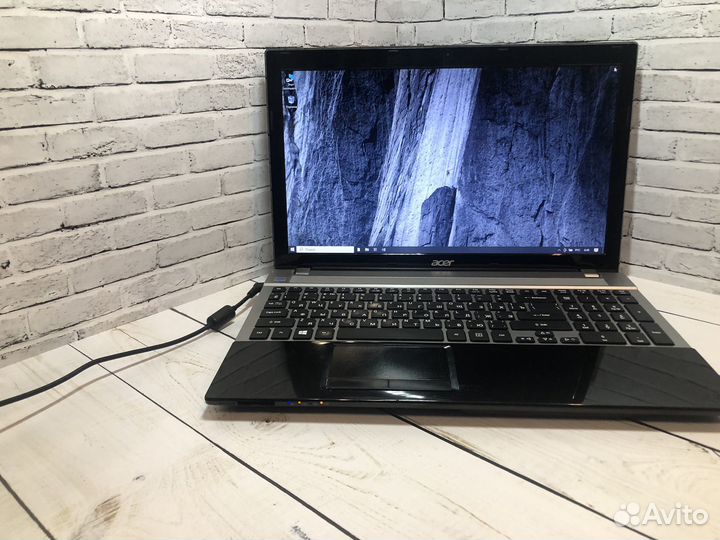 Быстрый ноутбук Acer A10-4600M/4GB/SSD120