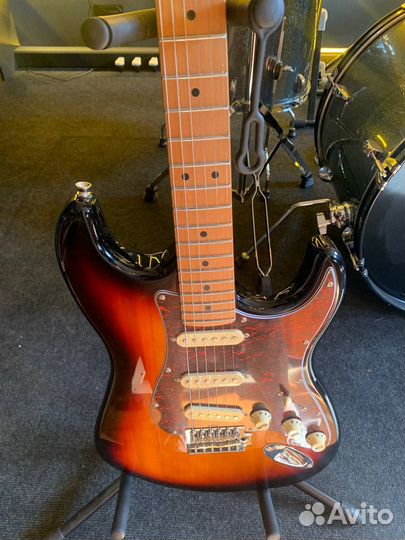 Электрогитара Jet JS-300 SB Sunburst