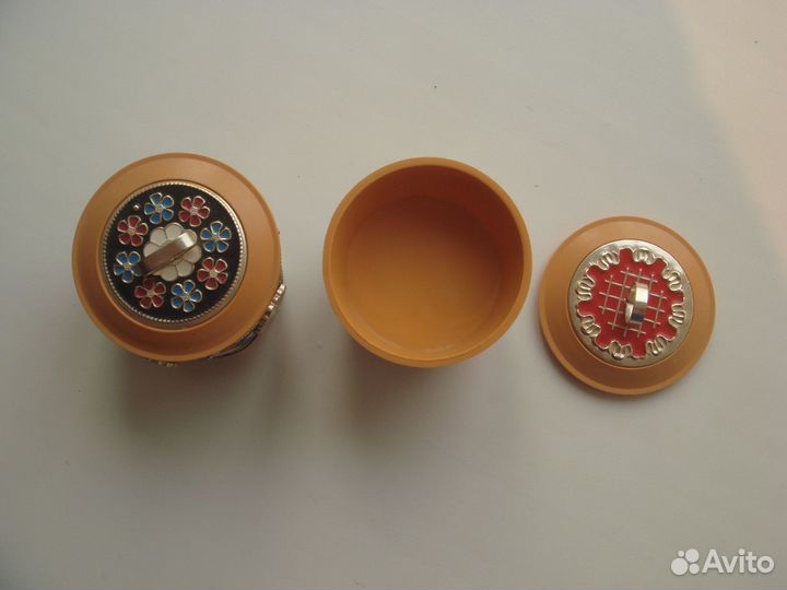 Винтаж Шкатулка СССР Пластик металл эмаль пудрениц