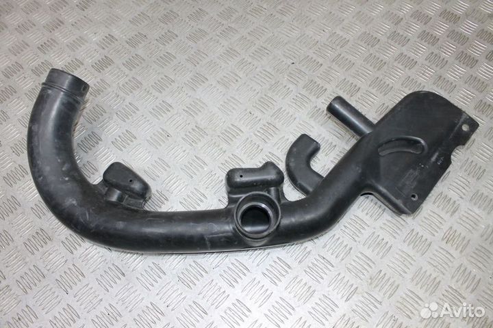 Воздухозаборник MR20DE Nissan Qashqai J10 2.0л