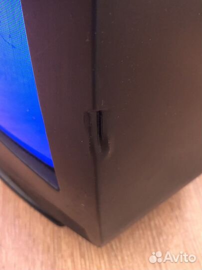Телевизор samsung