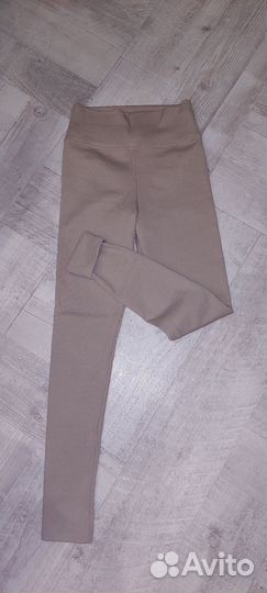 Лосины в рубчик